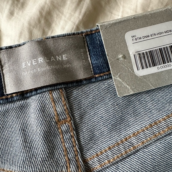 NWT Everlane Straight Leg Jeans - Picture 4 of 4
